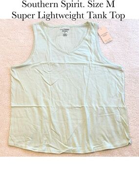 5/$15💥 Pastel Green Mint Tank Top Lightweight V-Neck Summer Casual